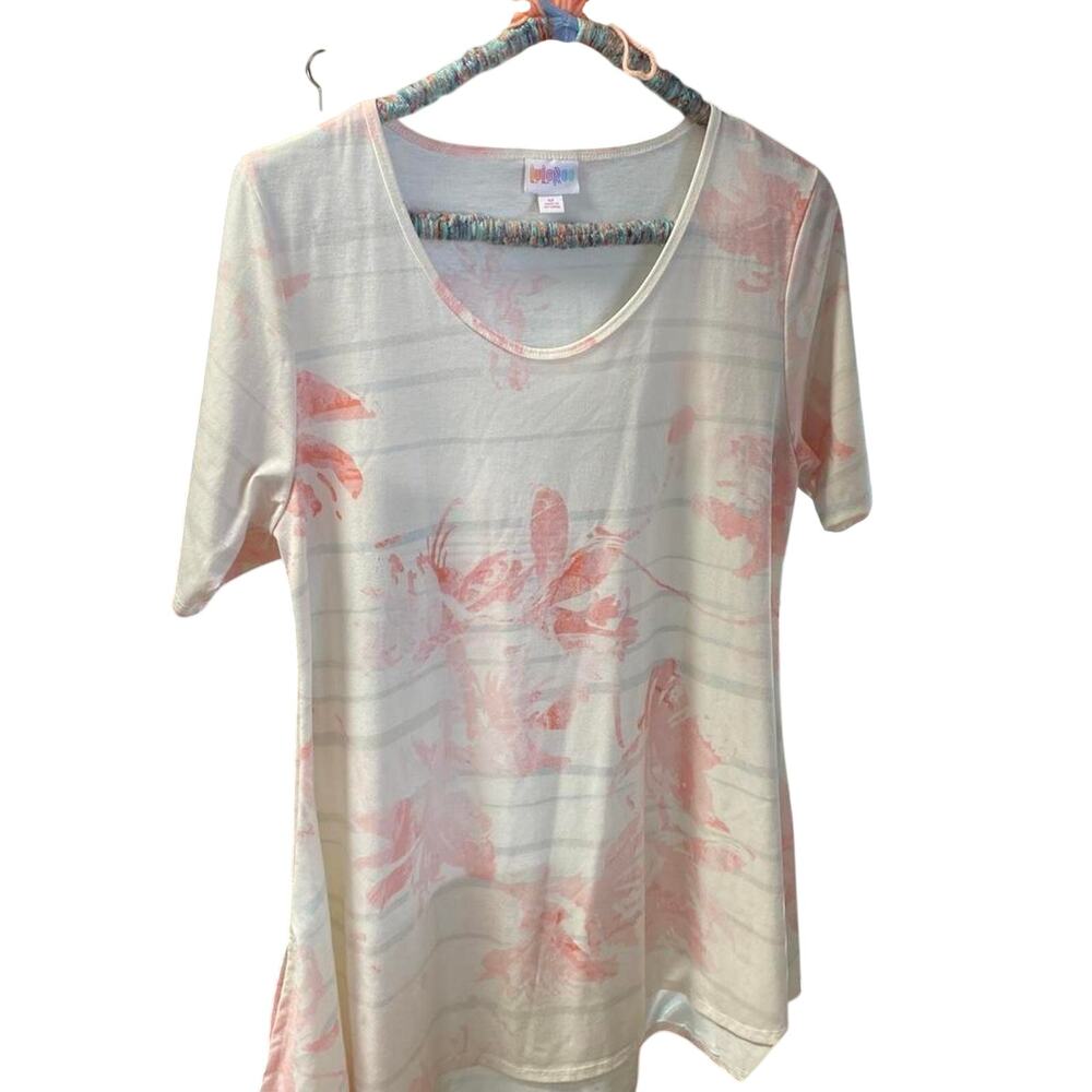 LuLaRoe Medium Floral Print Perfect Tee,